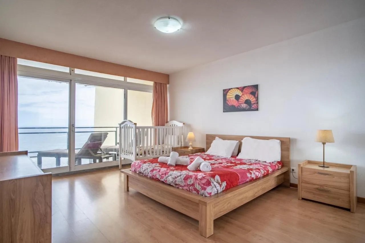 Apartment Atlantic Garden Front Praia Formosa Funchal