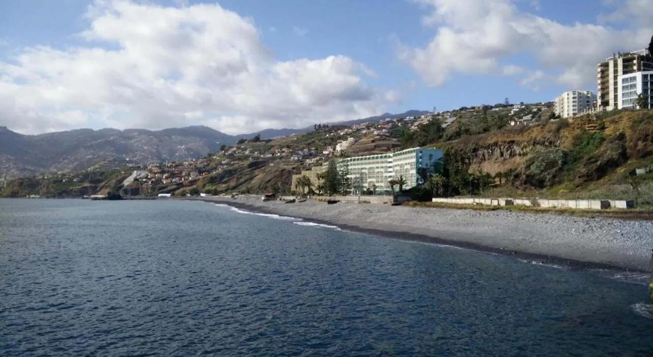 Apartment Atlantic Garden Front Praia Formosa Funchal